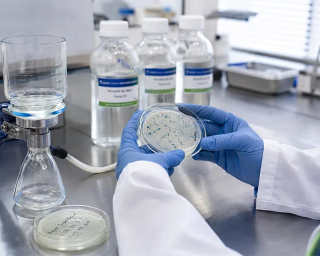 Análise microbiológica da água